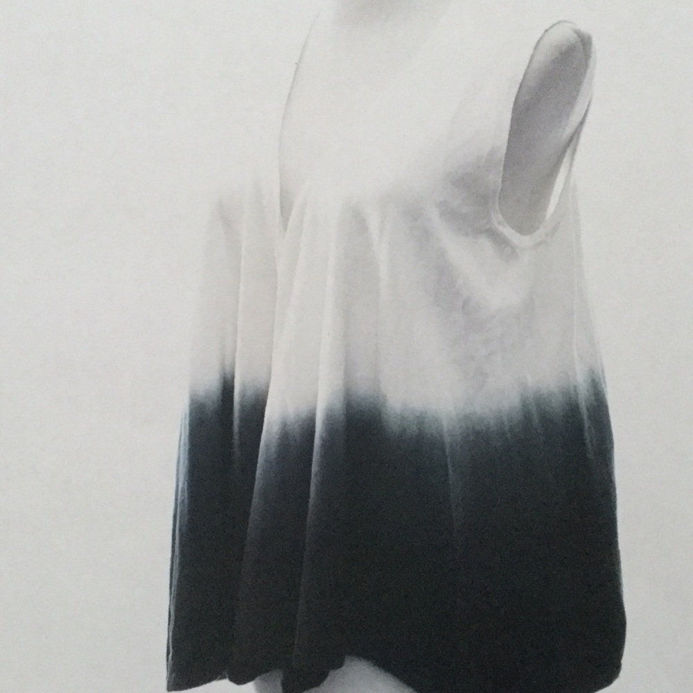 WD.NY - Ombré Open Front Sleeveless Pink Sweater - Picture 6 of 7